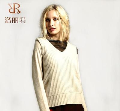 RARETE洛麗特 V領兩件套拼真絲羊絨衫，定義秋冬針織新風尚